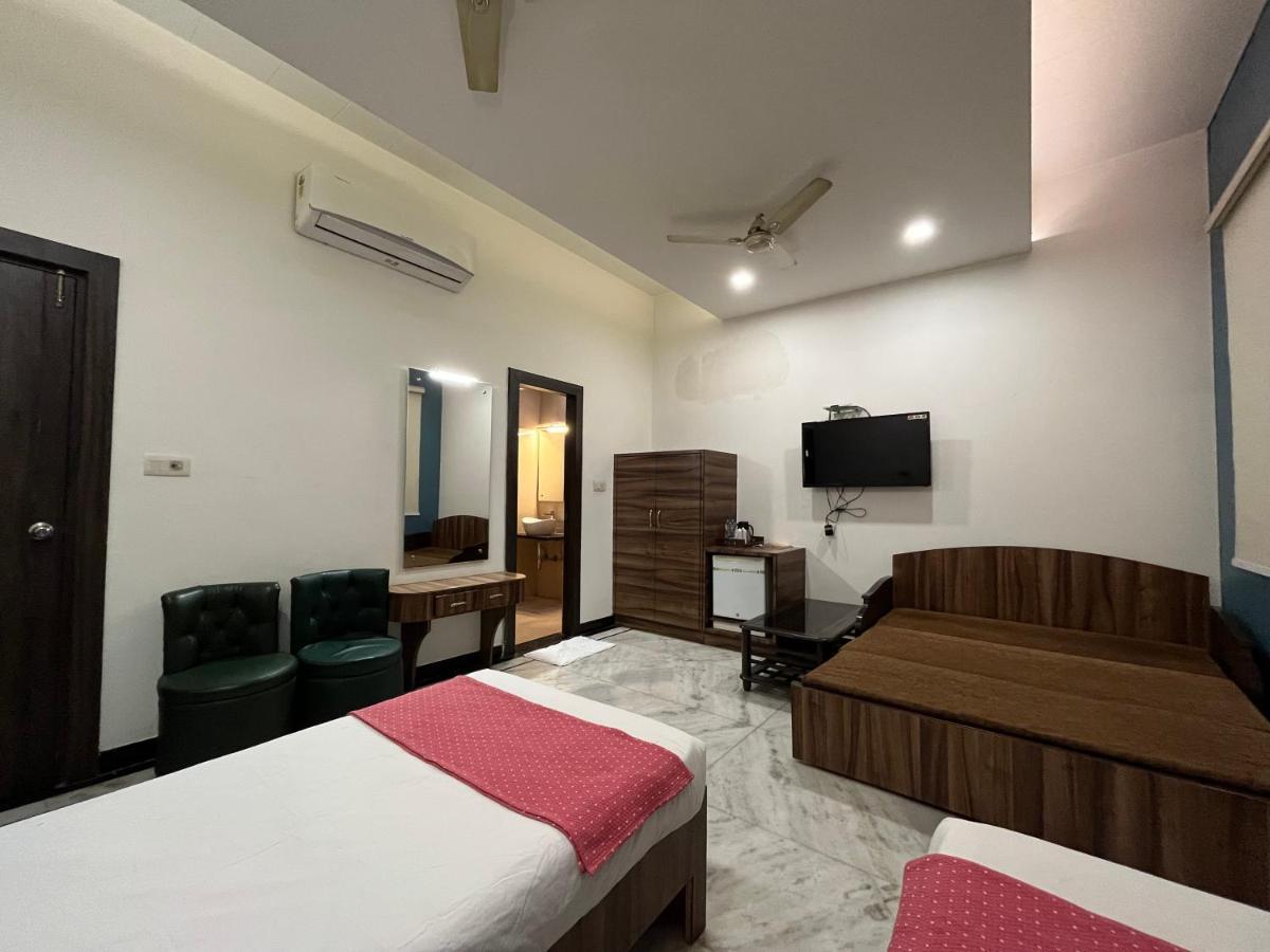 Hotel Moti Palace Agra  Exterior photo