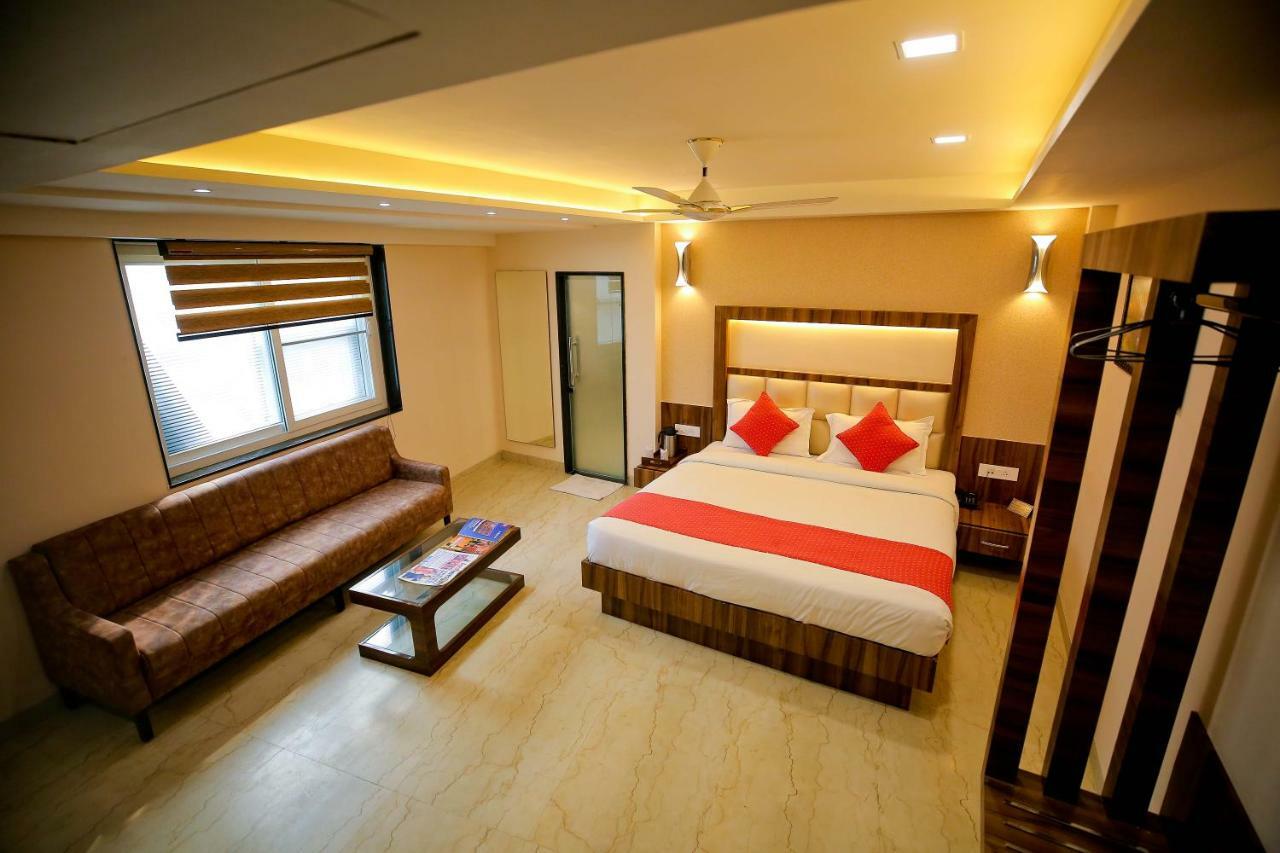 Hotel Moti Palace Agra  Exterior photo
